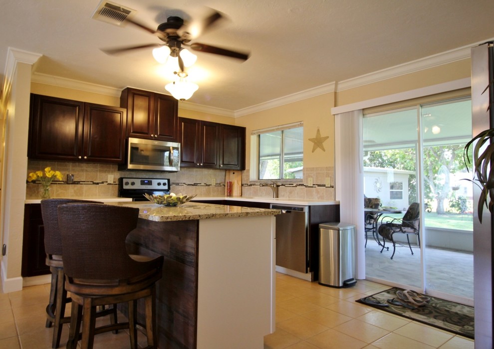 Photo of a transitional kitchen in Tampa.