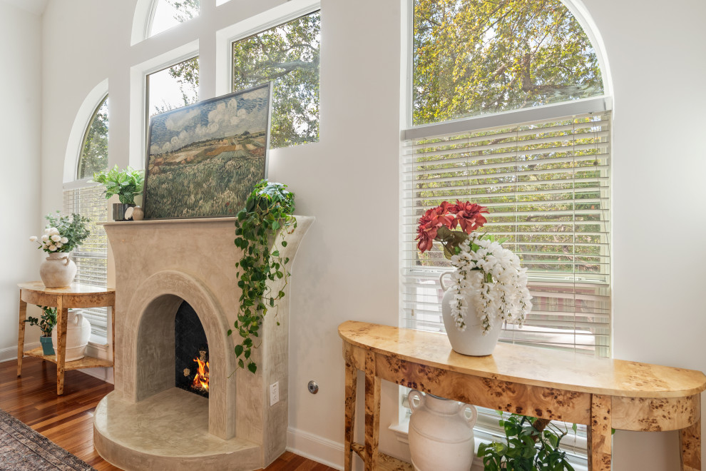 Cedar Park Eclectic-Cozy Living