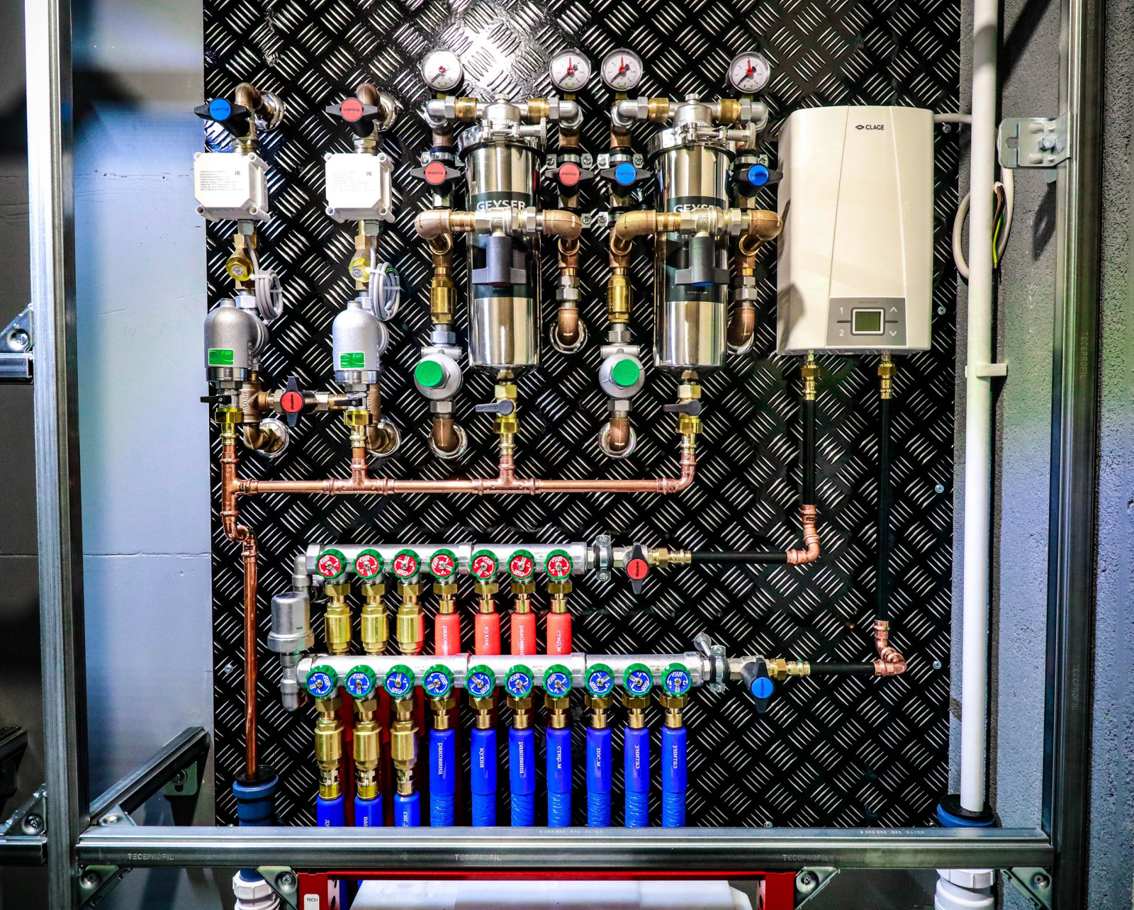 Монтаж сантехники