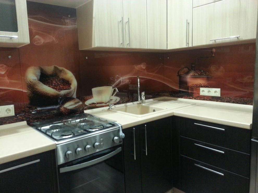 Кухонный фартуки из закаленного стекла с фотопечатью