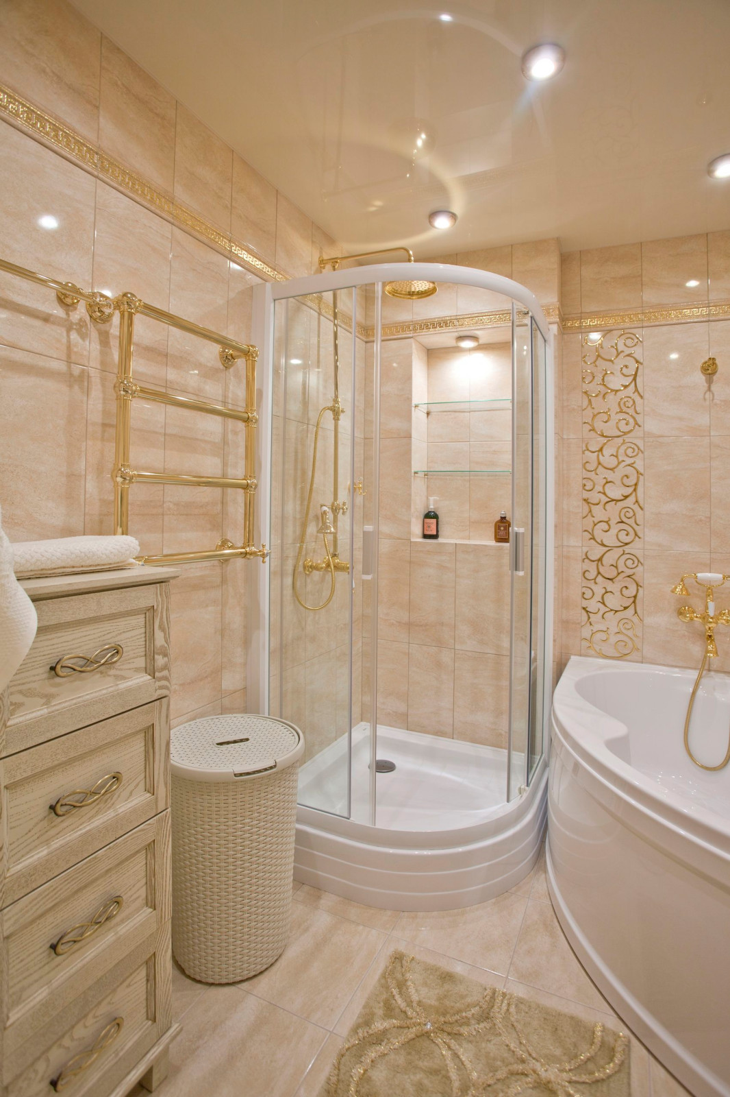 Квартира в классическом стиле. Романтичное настроение.