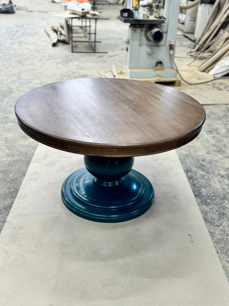 Дубовый стол для грузинского ресторана в ЖК Варшавская Life