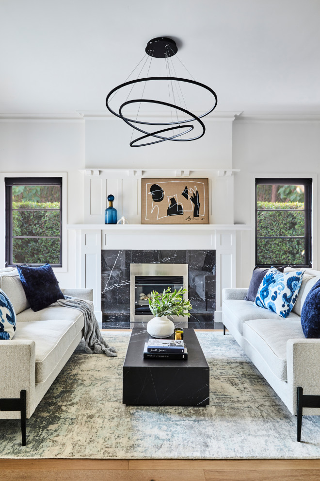 Inspiration for a transitional living room in Sydney.