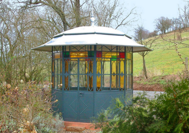 Pavillon contemporain-abri