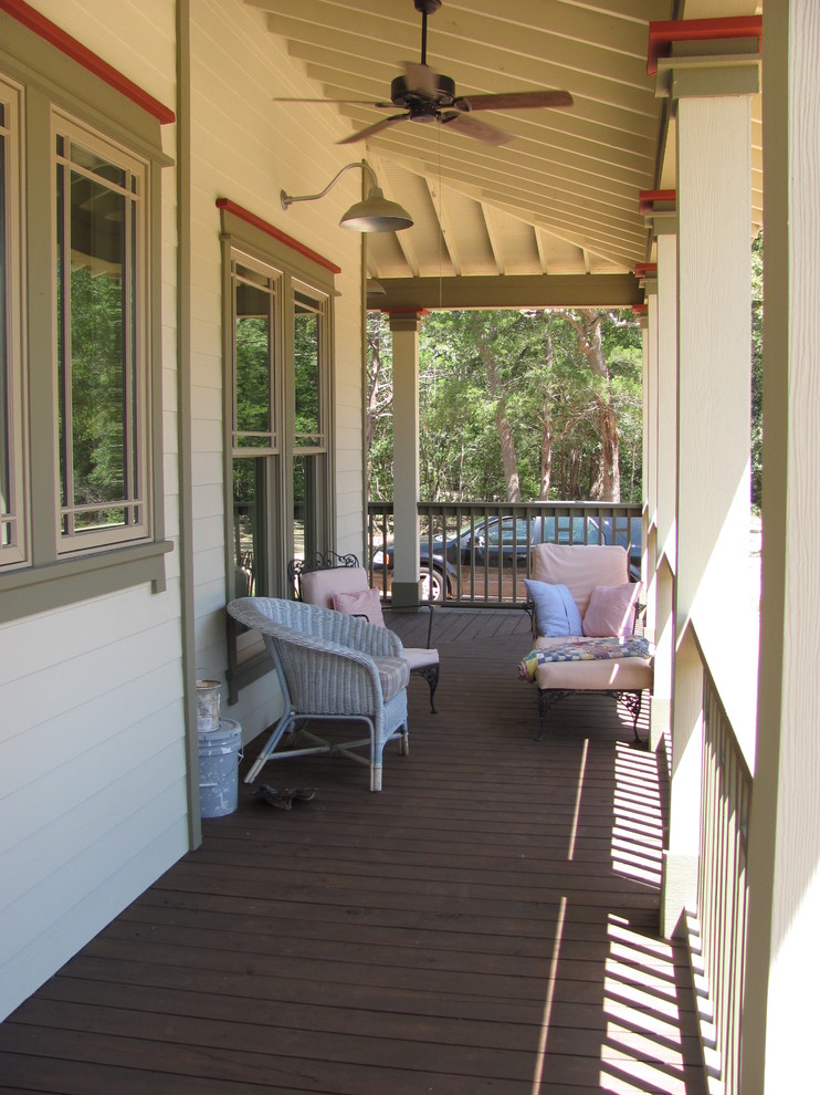 Design ideas for a country verandah in Houston.