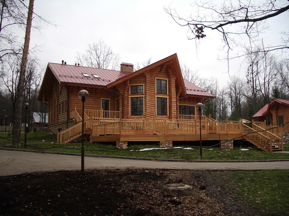 Гостевой дом. Калиброванное бревно. Канадская рубка. Диаметр 35-45 см.