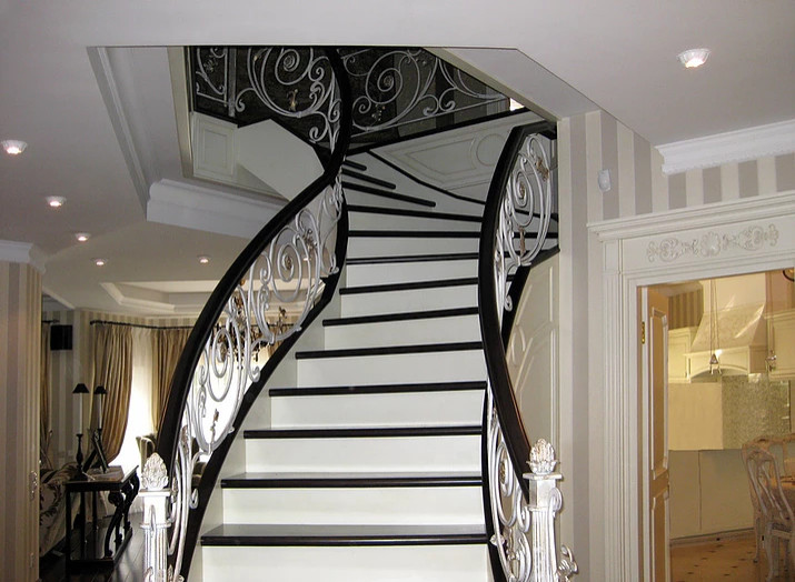 Мебель по индивидуальному заказу.