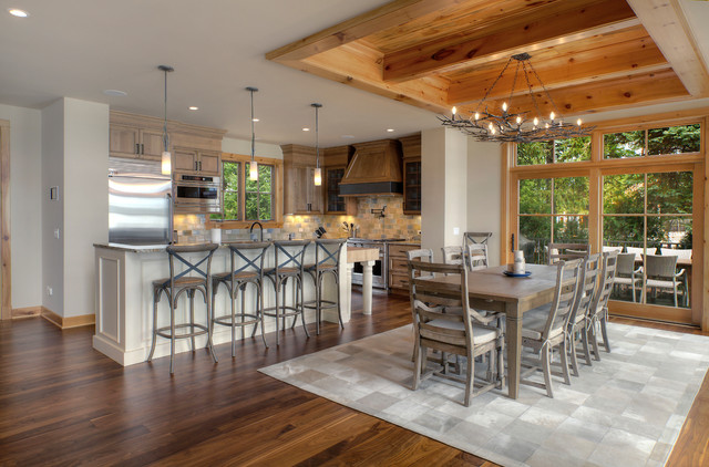 Rustic Lakeside Retreat rustic-dining-room