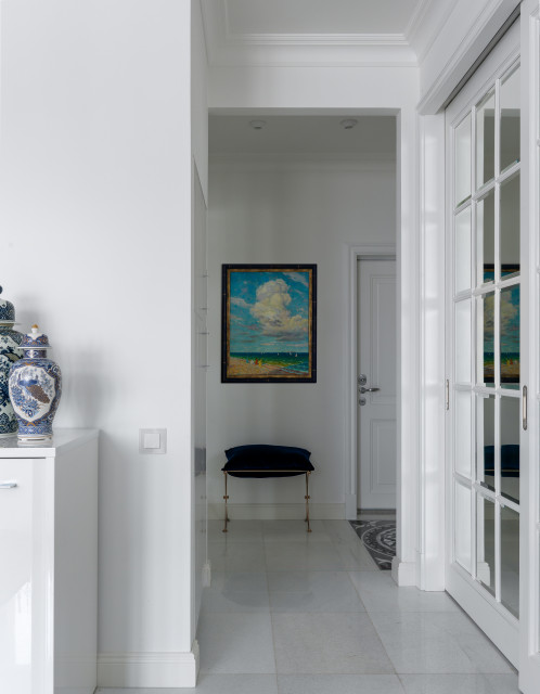 White Studio Apartment eklektisch-eingang