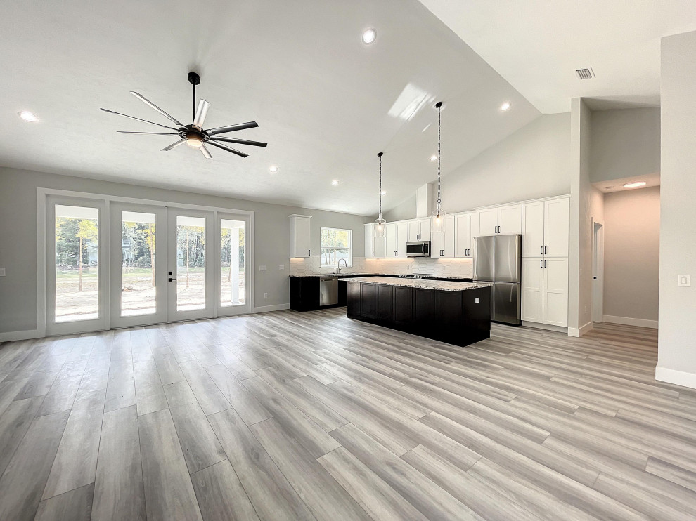 New Home - The Sanchez Model - 2007