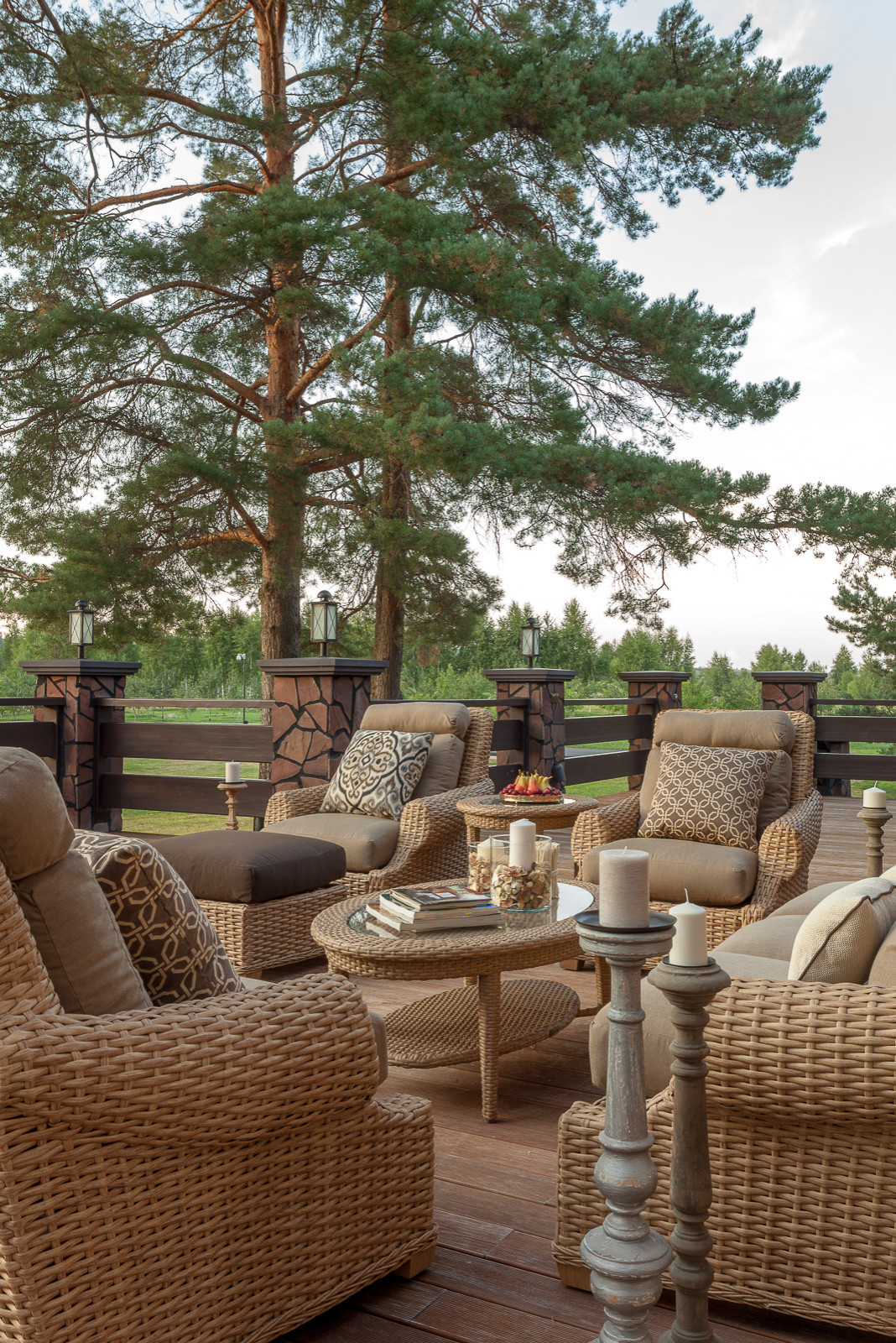 Деревянный дом в классическом стиле