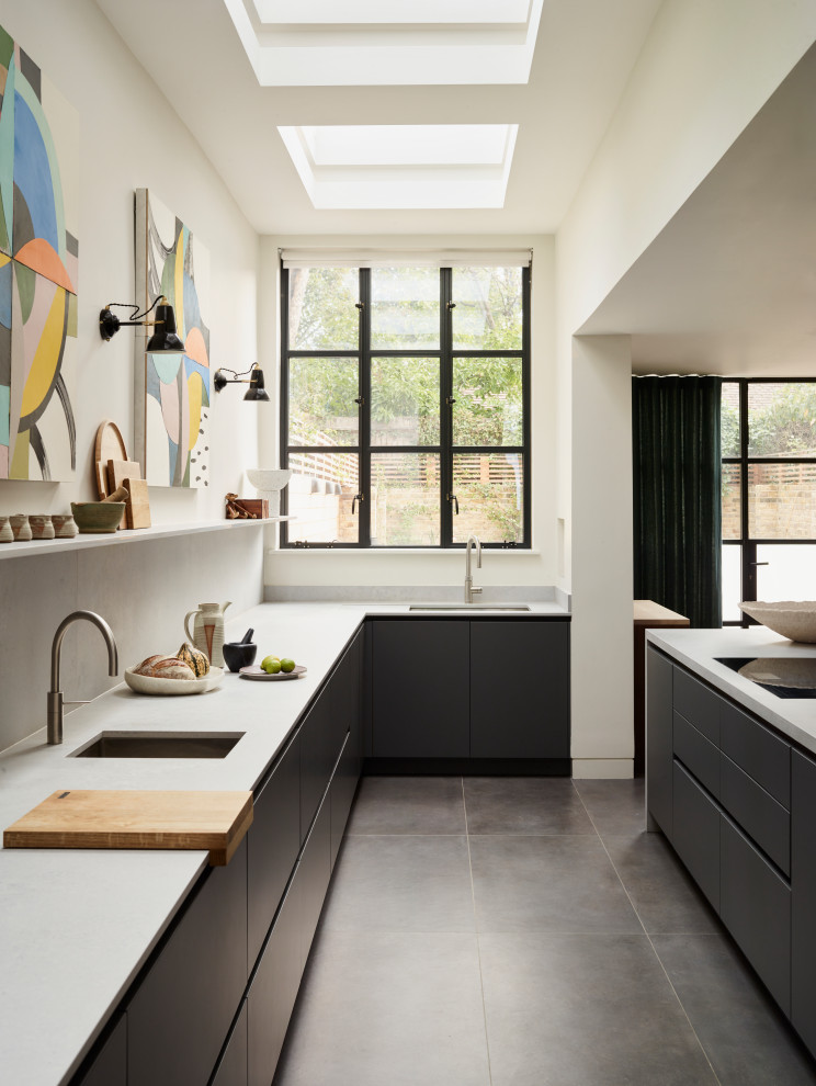 Photo of a contemporary kitchen in London.