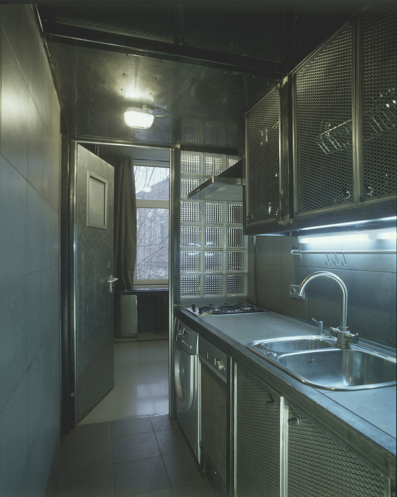 This is an example of an industrial kitchen in Moscow.