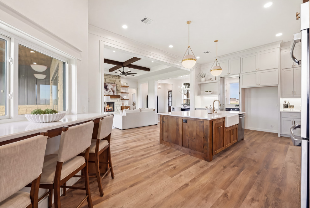 Mathis Collection I Bryan Texas