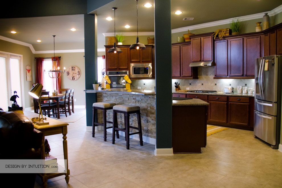 Photo of a mid-sized country open plan kitchen in Houston with with island.