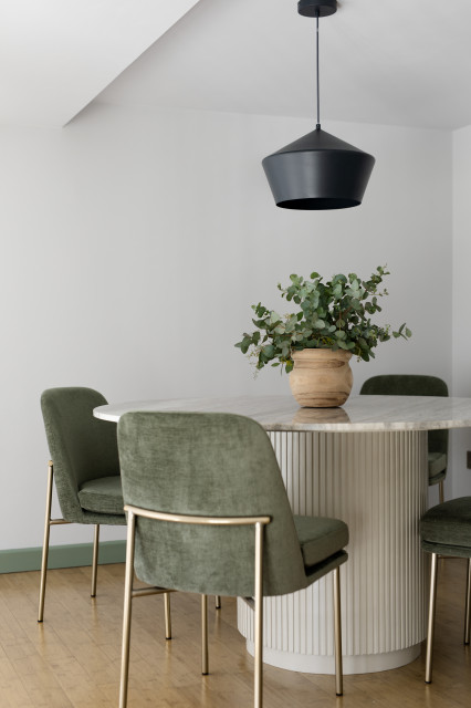 Clapham contemporary-dining-room