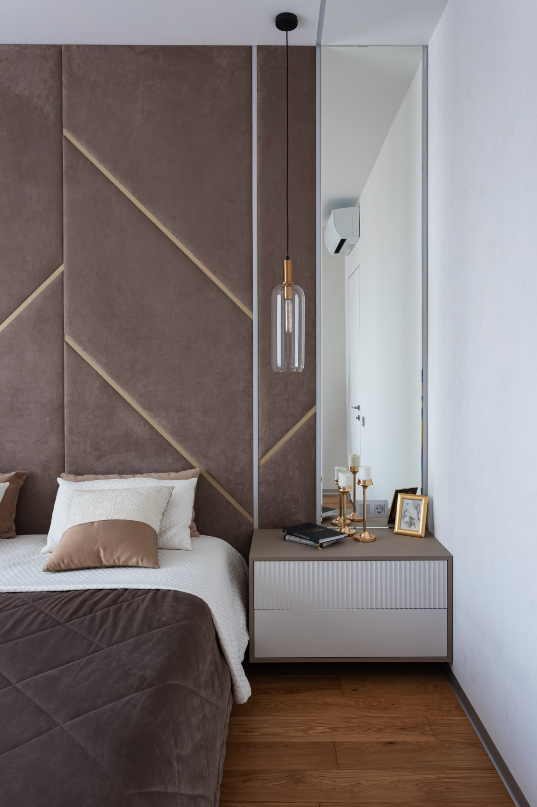 Нежная спальня в ЖК Макаровский