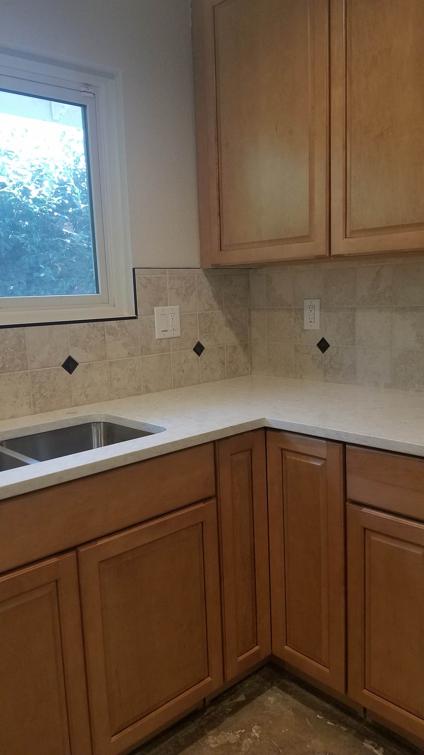 Carmichael, CA  Kitchen & Laundry Room