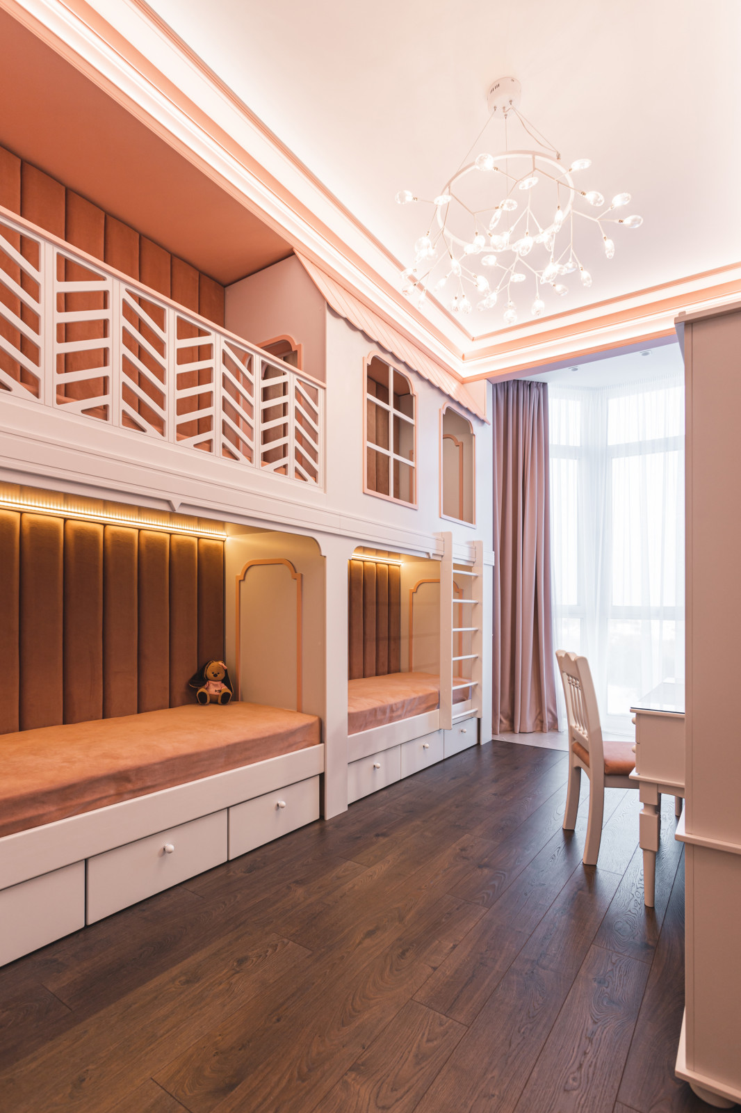 Реализованный интерьер 4-х комнатной квартиры