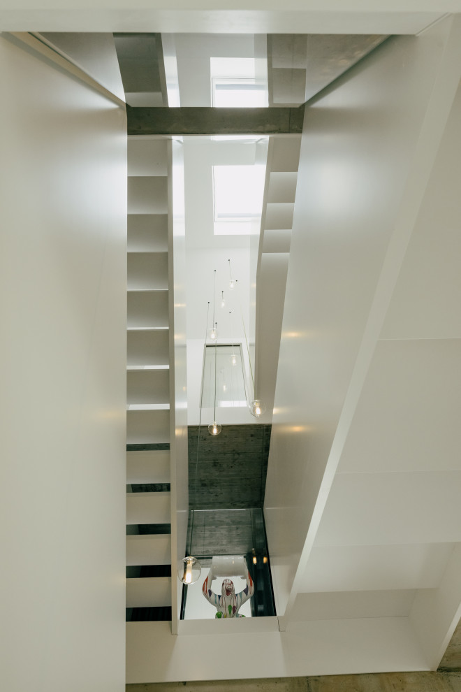 Inspiration for a contemporary staircase in Stuttgart.