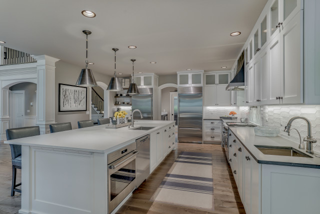 Kitchen transitional-kitchen
