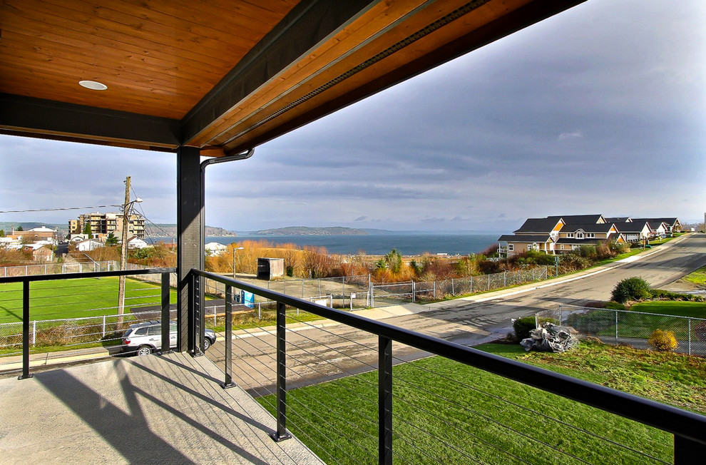 Home design - modern home design idea in Seattle