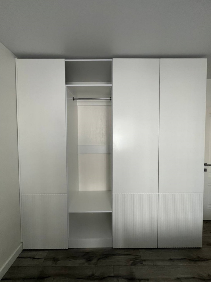 Стильный шкаф (сборка в деталях)