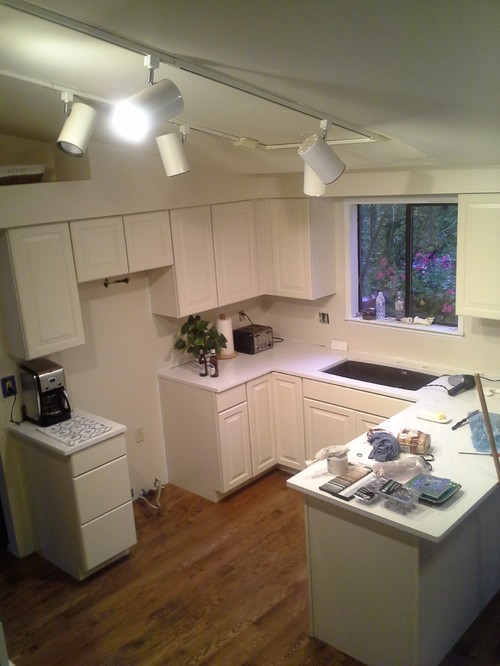 Neutral new kitchen needs backsplash color advice