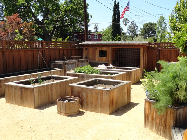 Structural Elements eclectic-garden