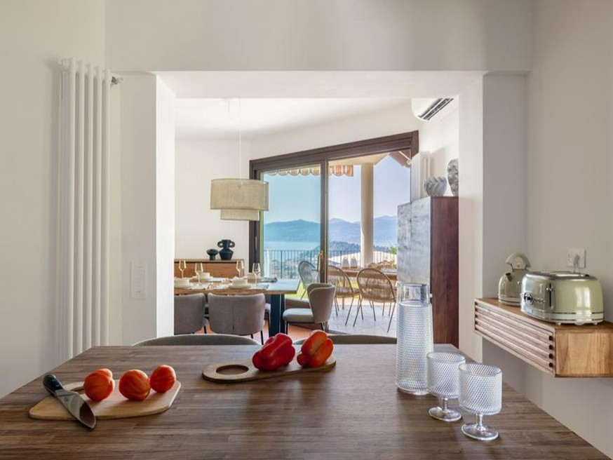 Casa sul lago Maggiore | 300 MQ