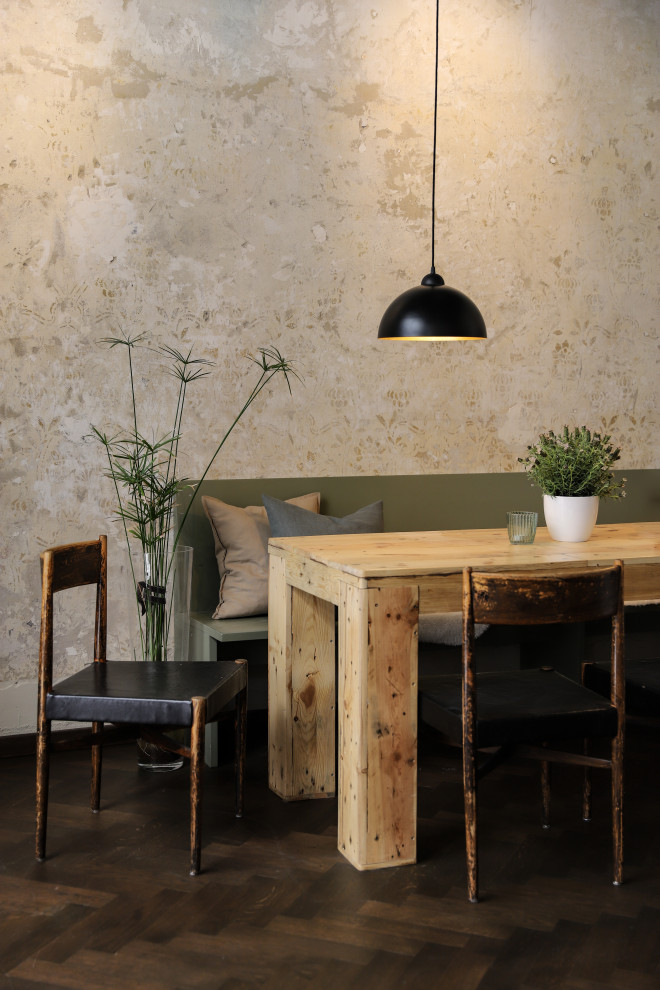 Immagine di una sala da pranzo shabby-chic style di medie dimensioni