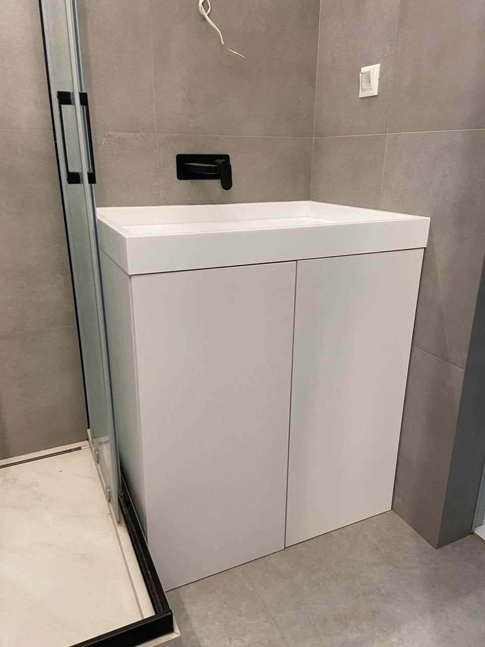 Тумба в с/у, эмаль, акриловый лак, двусторонняя покраска