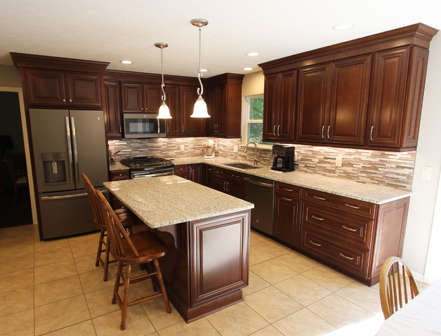 Waypoint Cherry Chocolate Cabinets And Giallo Ornamental Granite