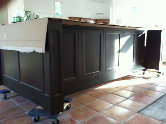 Transitional kitchen photo in Miami
