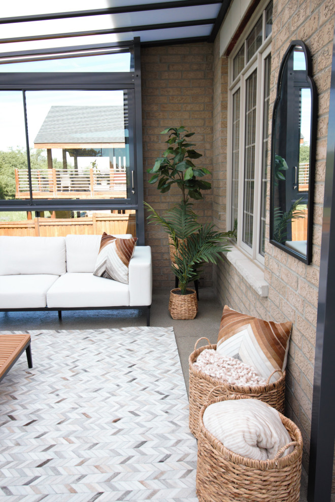 Design ideas for a modern landscaping in Toronto.