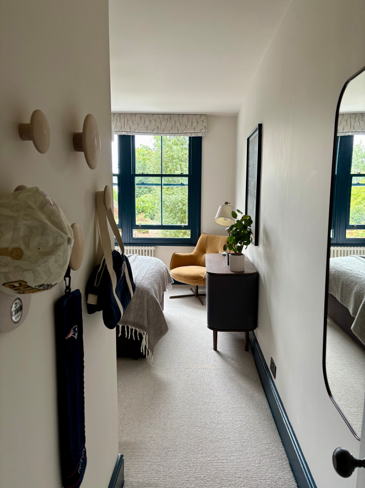 Modern teen bedroom in Clapham