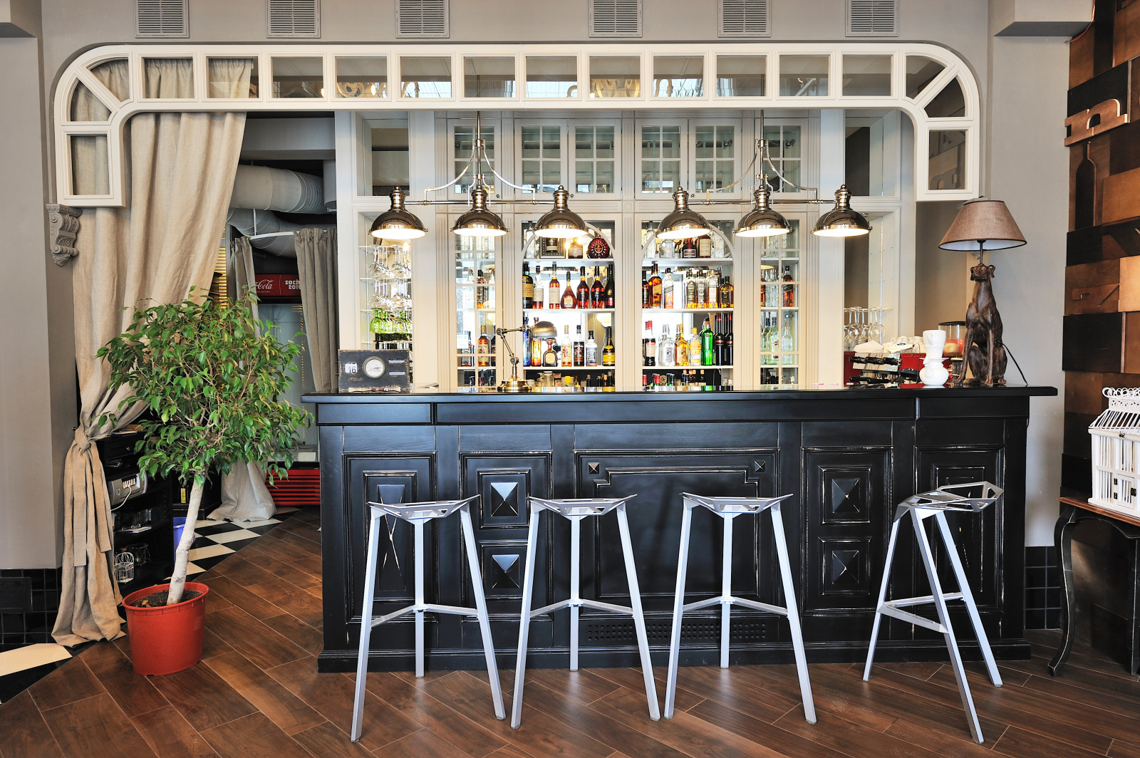 Деликатесси