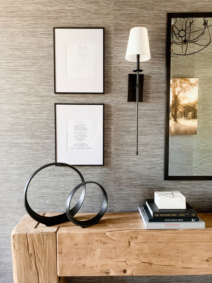 Home design - transitional home design idea in Austin