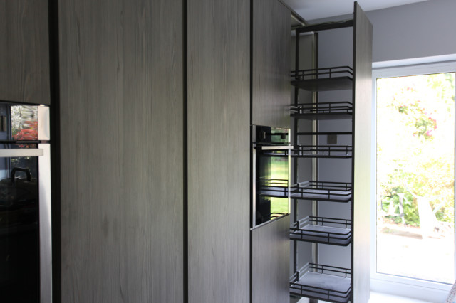 Handle-less Kitchens contemporaneo-cocina