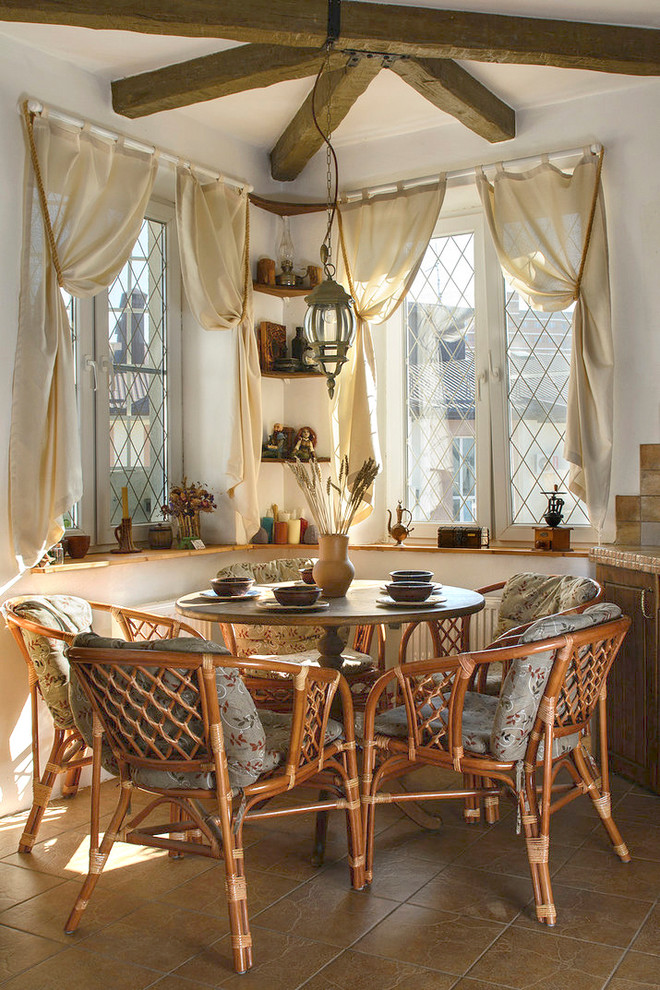 Обеденная зора в эркере