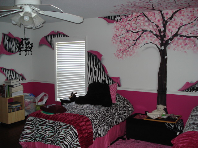 girls pink tree bedroom