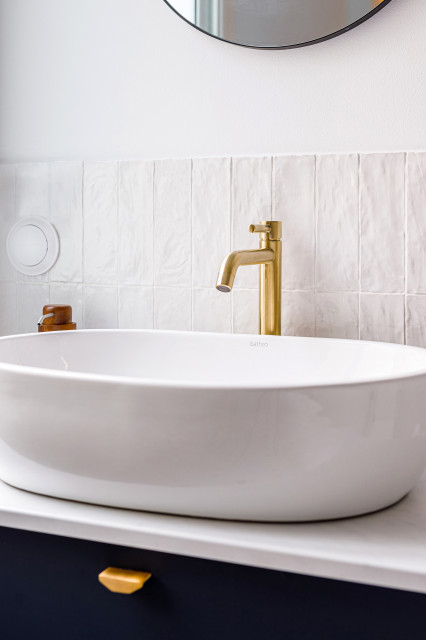 iindigo contemporary-bathroom