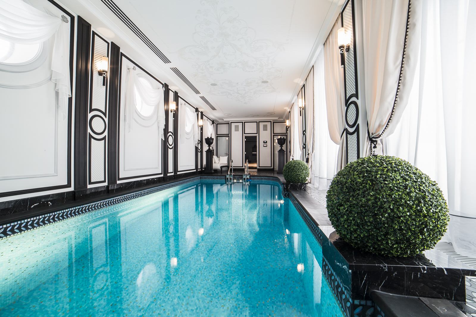 Лазурный ампир