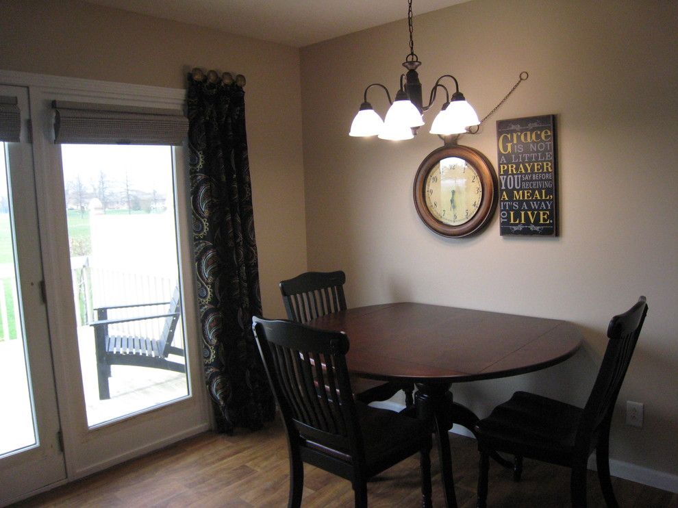 Inspiration for a transitional dining room remodel in Indianapolis