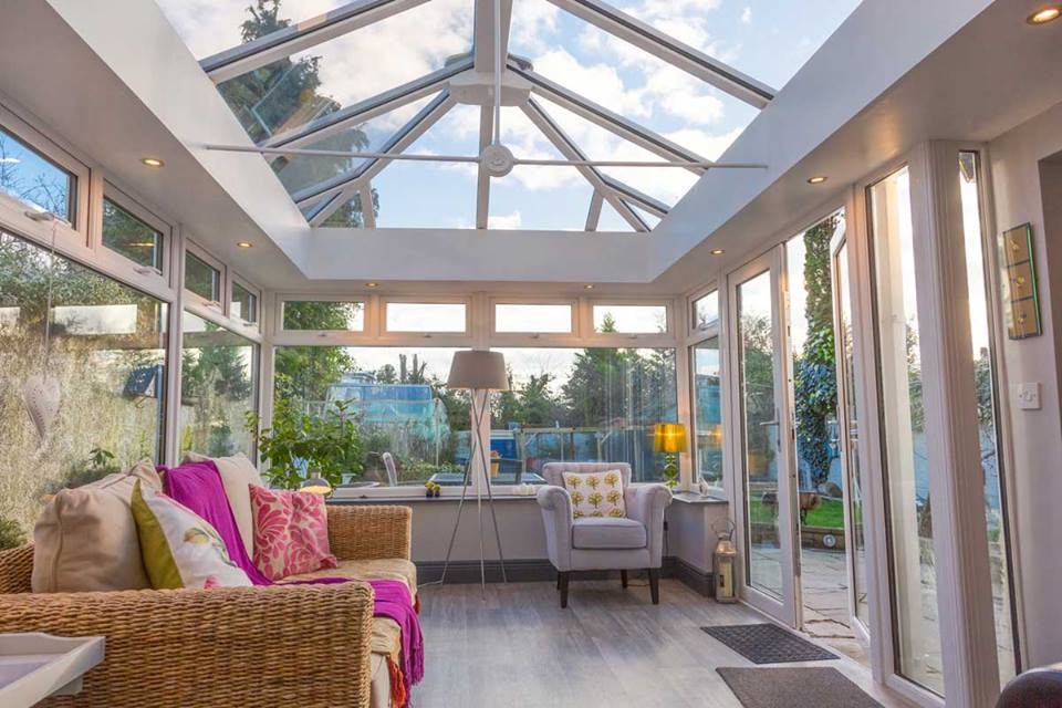 Inspiration for a traditional sunroom in Dublin.