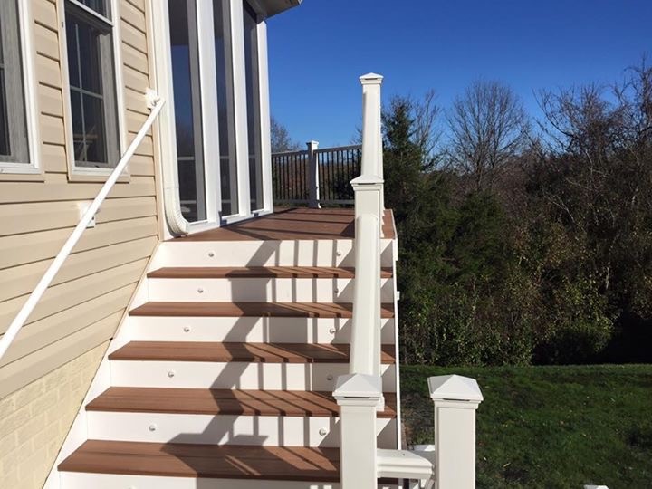Screen Porch / Wood Deck Addition