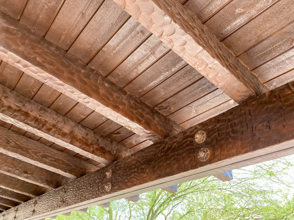 Home design - rustic home design idea in Phoenix