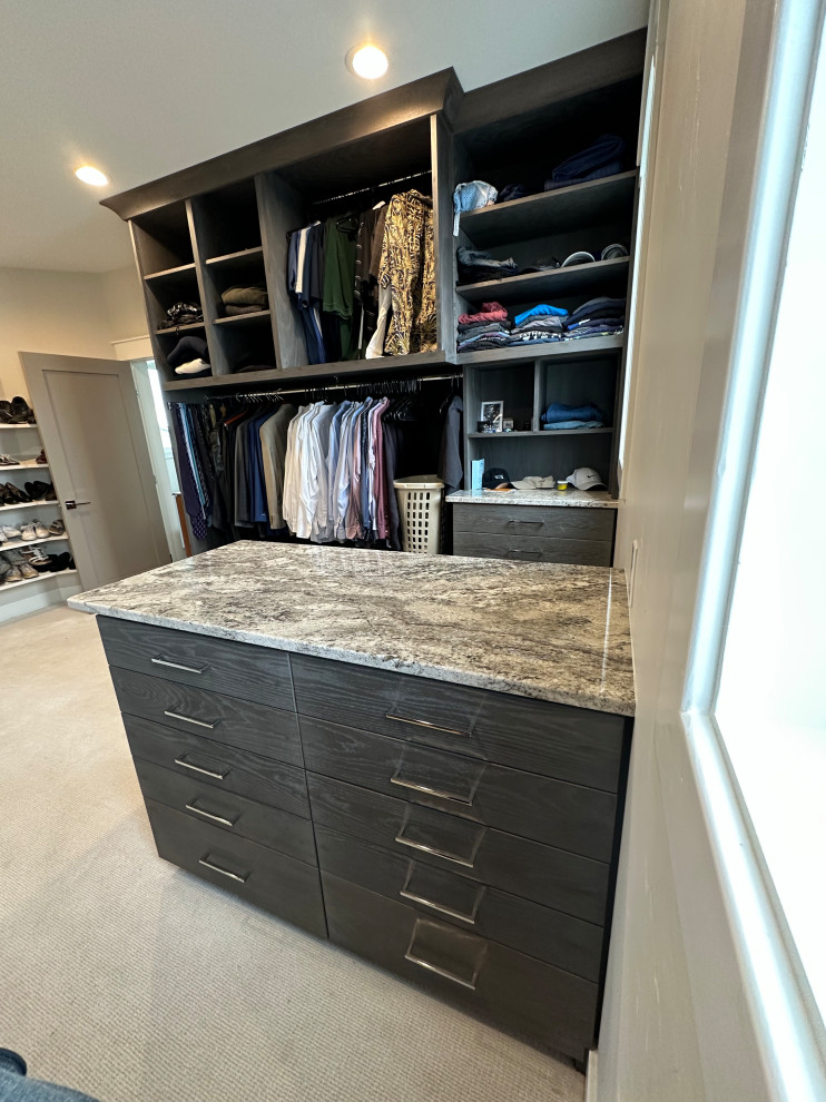 Kissing Camels Custom Closet Cabinets