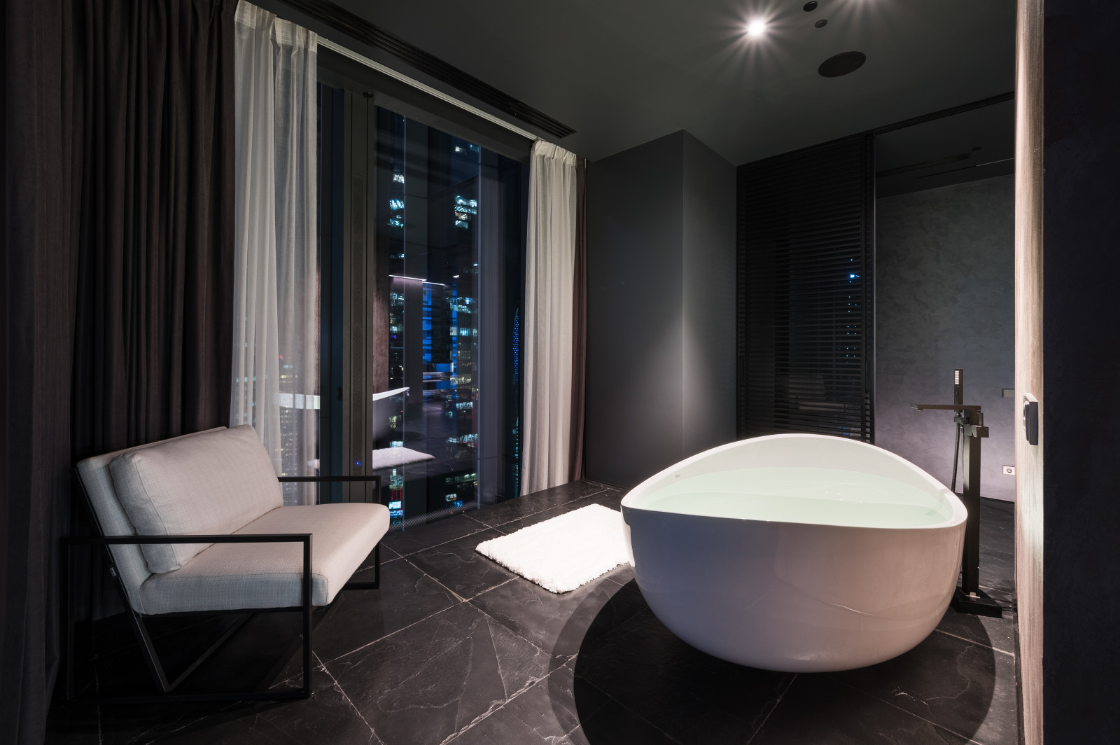 Апартаменты в Neva Towers