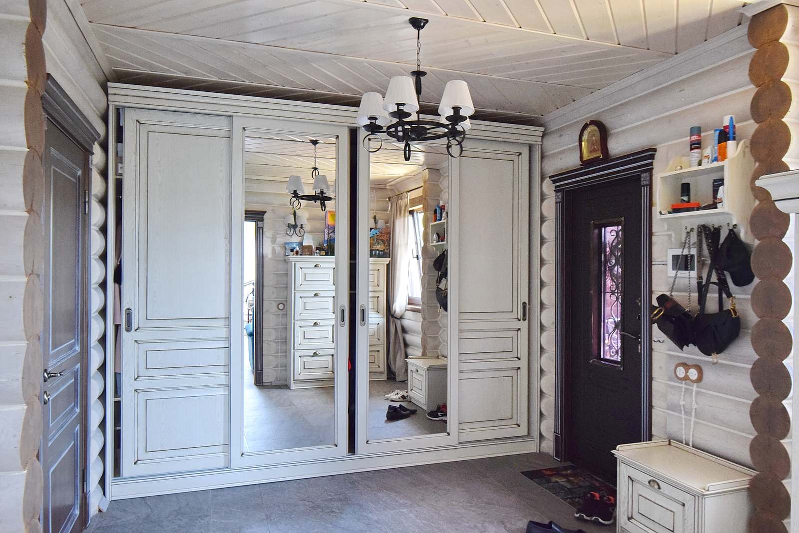 Прихожая/Холл в срубе